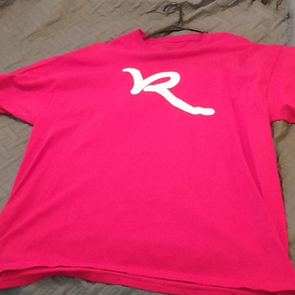 Nwot. Rocawear t-shirt - Picture 1 of 5